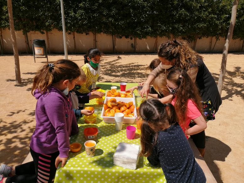 Con el objetivo de fomentar el consumo de la fruta y la verdura y que sufrieron un parón por culpa de la pandemia Con el objetivo de fomentar el consumo de la fruta y la verdura y que sufrieron un parón por culpa de la pandemia