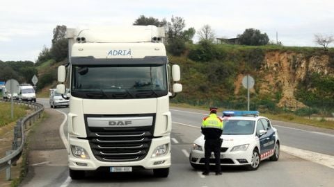 L&rsquo;estat d&rsquo;alarma permet aplica mesures com el confinament domiciliari o el toc de queda.