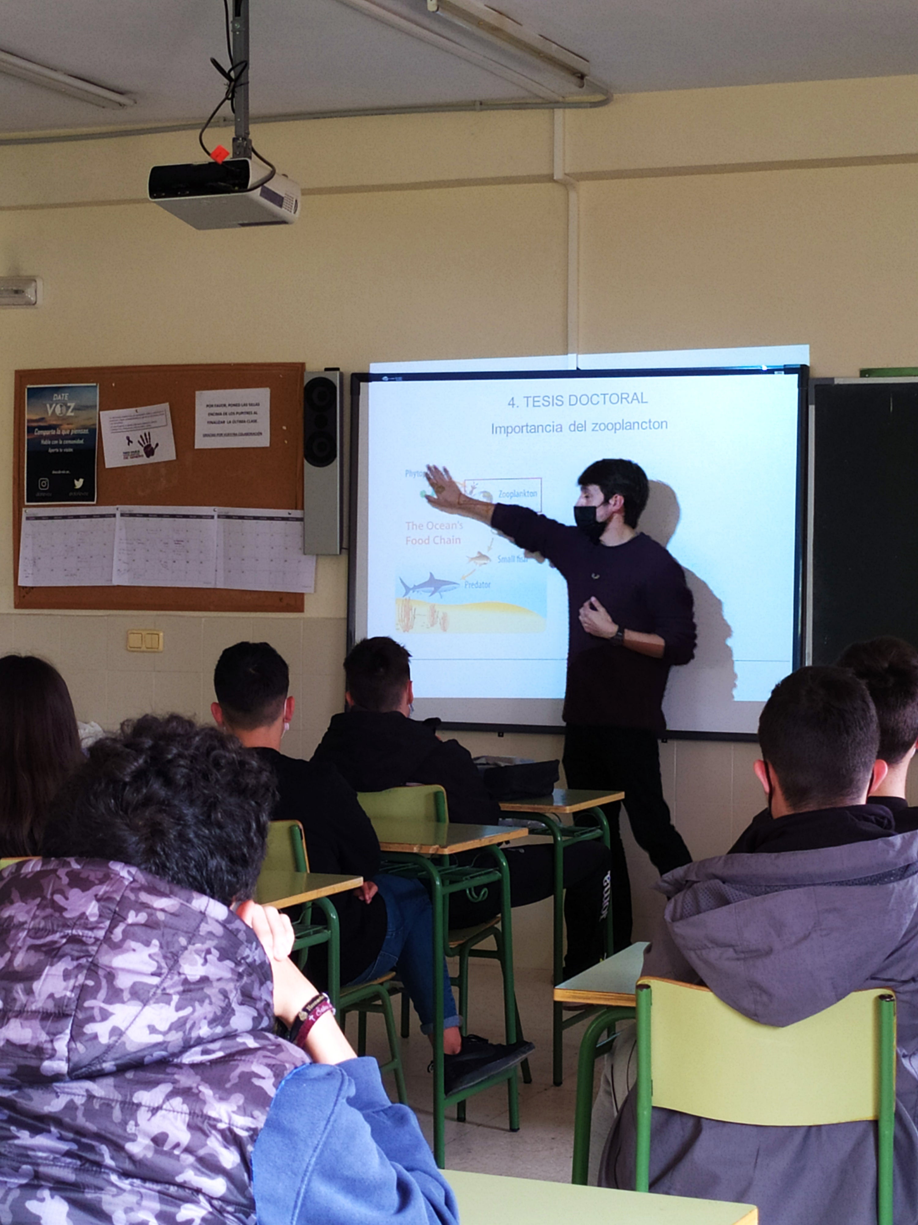 Un distinguido antiguo alumno del IES María Zambrano expone su trayectoria profesional Un distinguido antiguo alumno del IES María Zambrano expone su trayectoria profesional