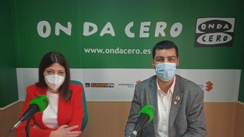 &Aacute;lvaro Escorihuela y Mariola Galiana