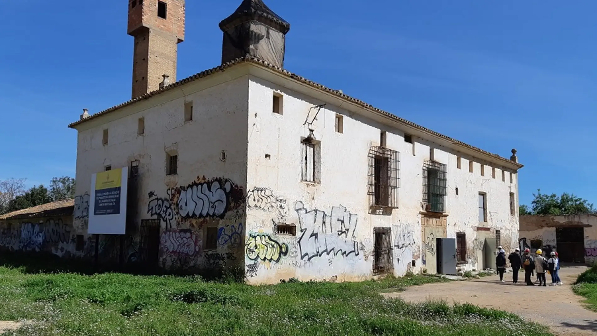 El Ayuntamiento invertirá cien mil euros en la intervención arqueológica previa a la restauración de la Alquería de Falcó
