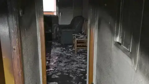 Vivienda de Petrer afectada por el incendio. Vivienda de Petrer afectada por el incendio.