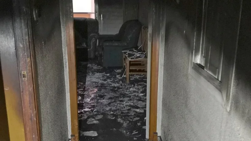 Vivienda de Petrer afectada por el incendio. Vivienda de Petrer afectada por el incendio.