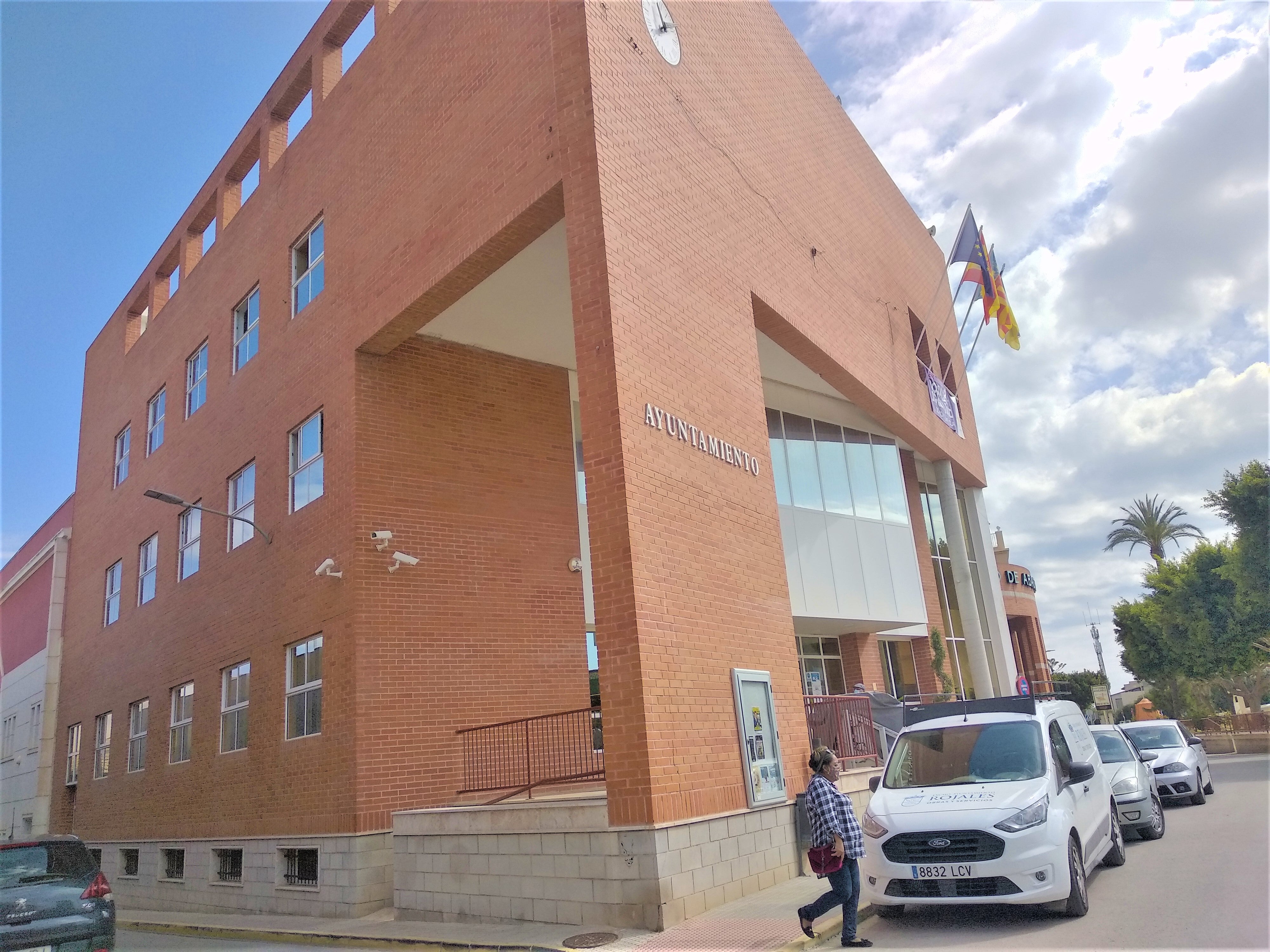 La concejala de Desarrollo Local, Miriam Trives, destaca la celeridad en resolver los expediente La concejala de Desarrollo Local, Miriam Trives, destaca la celeridad en resolver los expediente