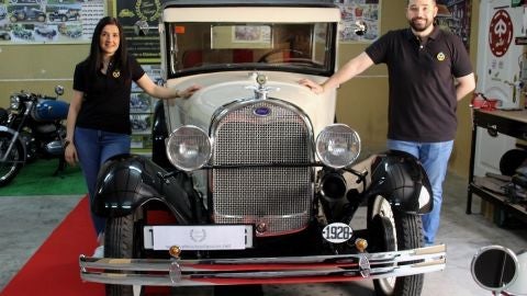 Emi Naranjo y Manuel Torres