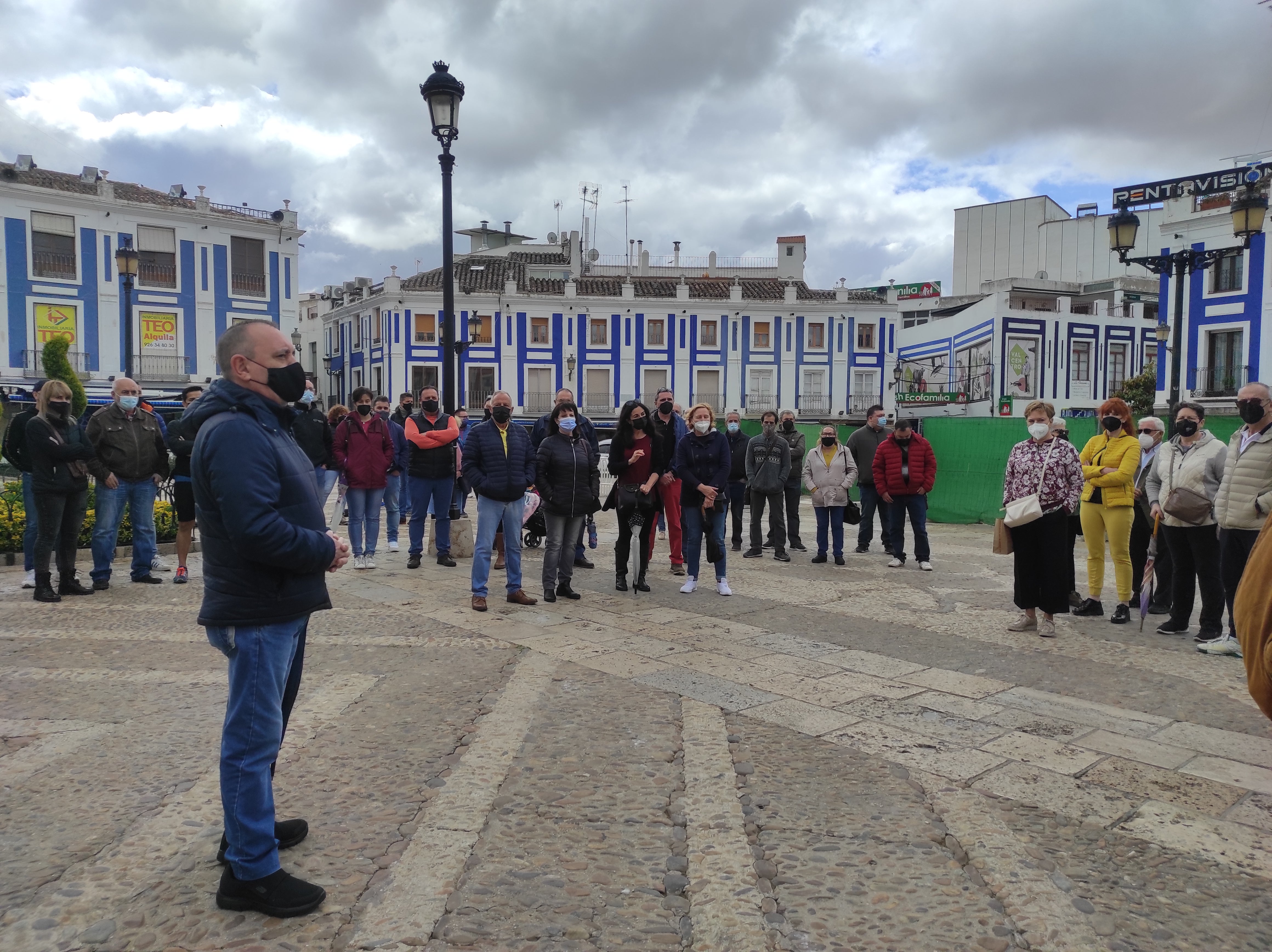La hostelería de Valdepeñas seguirá cerrada una semana más. La hostelería de Valdepeñas seguirá cerrada una semana más.