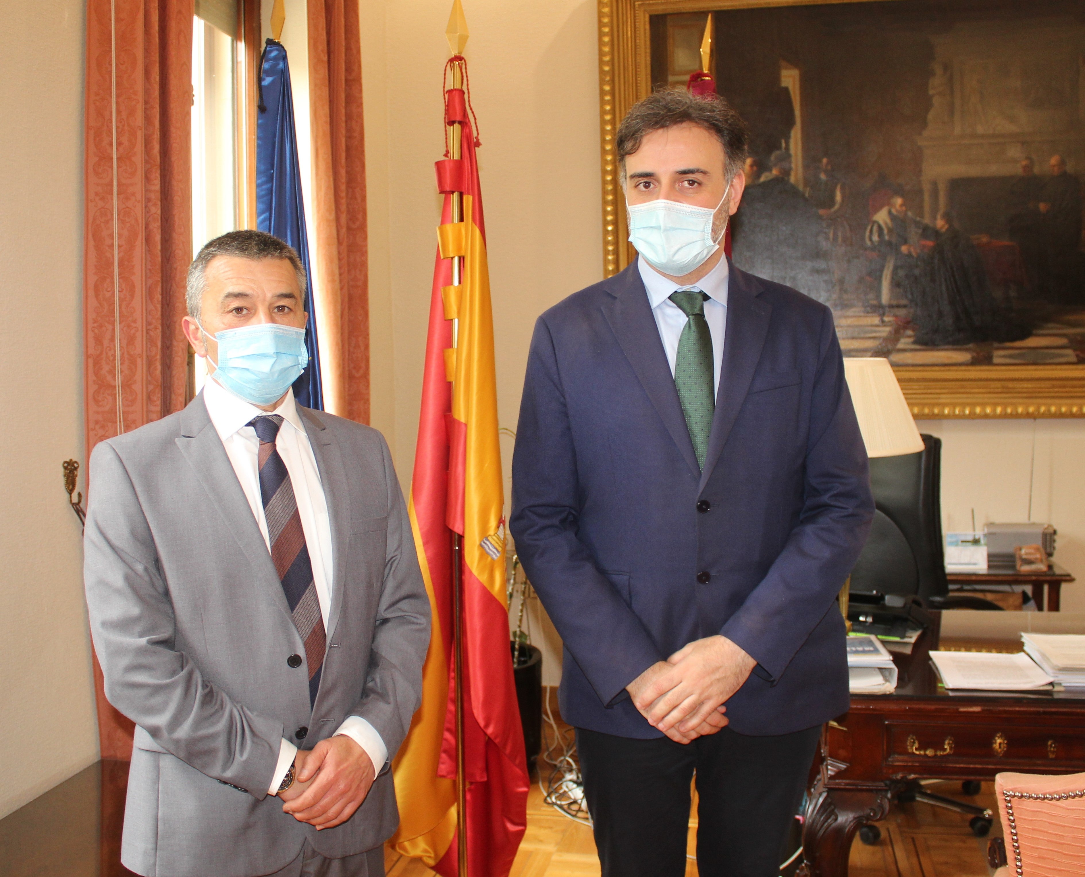 José Luis Escrivá, Ministro de Migraciones, visita la Oficina de Extranjería de la Subdelegación del Gobierno en Albacete José Luis Escrivá, Ministro de Migraciones, visita la Oficina de Extranjería de la Subdelegación del Gobierno en Albacete