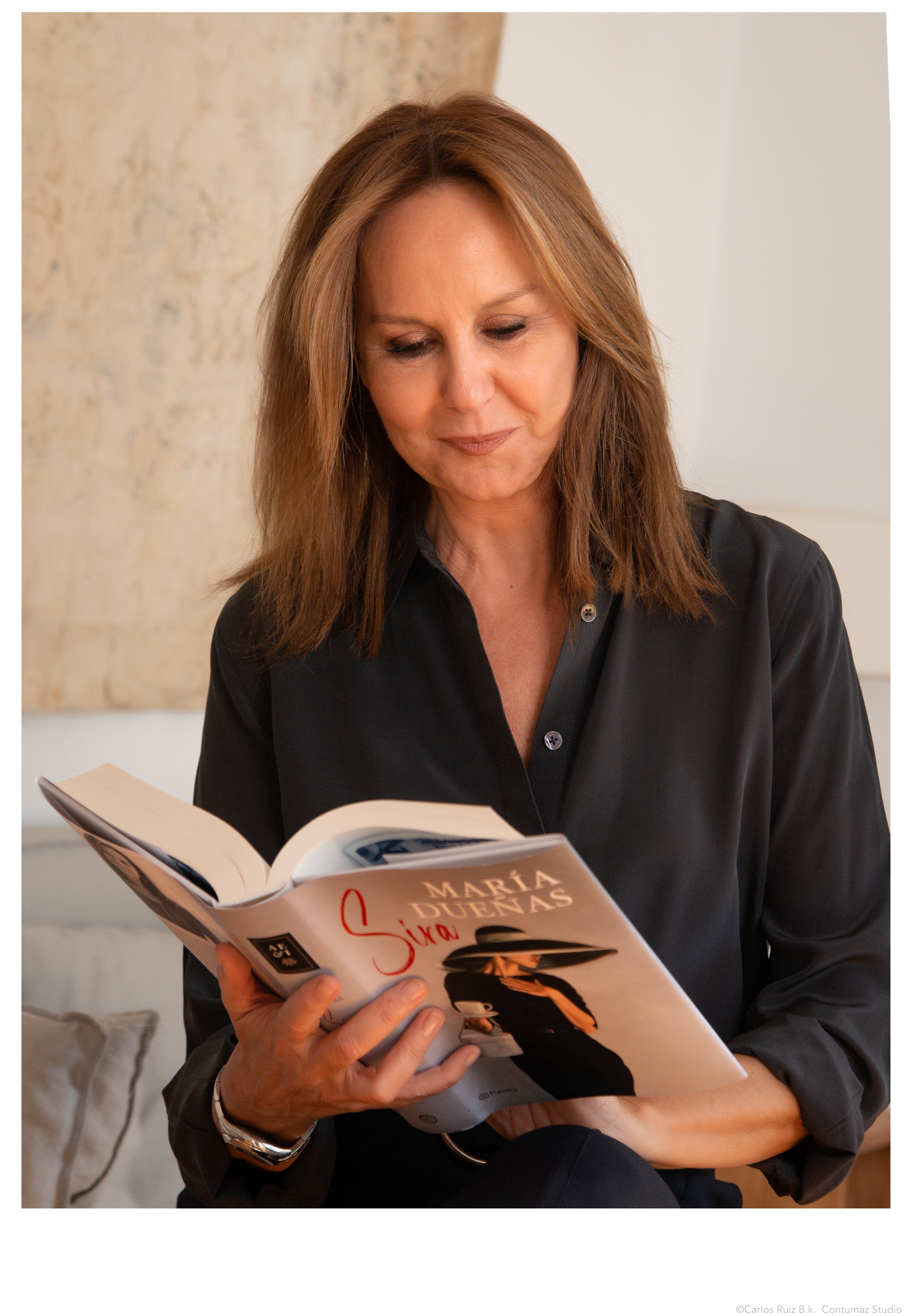 “Sira” de Maria Dueñas el llibre més venut de ficció en castellà “Sira” de Maria Dueñas el llibre més venut de ficció en castellà