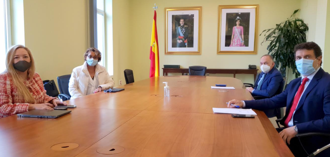 Llanes espera que Delegación del Gobierno apoye su petición para abrir una oficina permanente del DNI y pasaporte Llanes espera que Delegación del Gobierno apoye su petición para abrir una oficina permanente del DNI y pasaporte