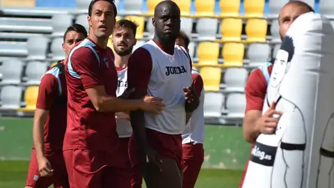 El Orihuela CF recibe el domingo al Hospitalet con presencia de hasta 1.000 espectadores orihuela fc