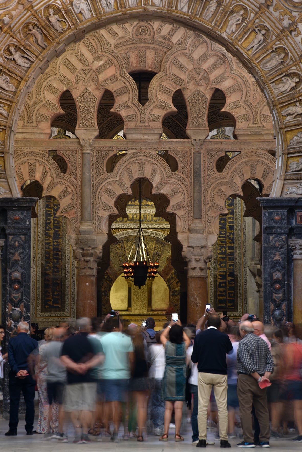La decisión se mantendrá al menos hasta el 16 de mayo. La decisión se mantendrá al menos hasta el 16 de mayo.