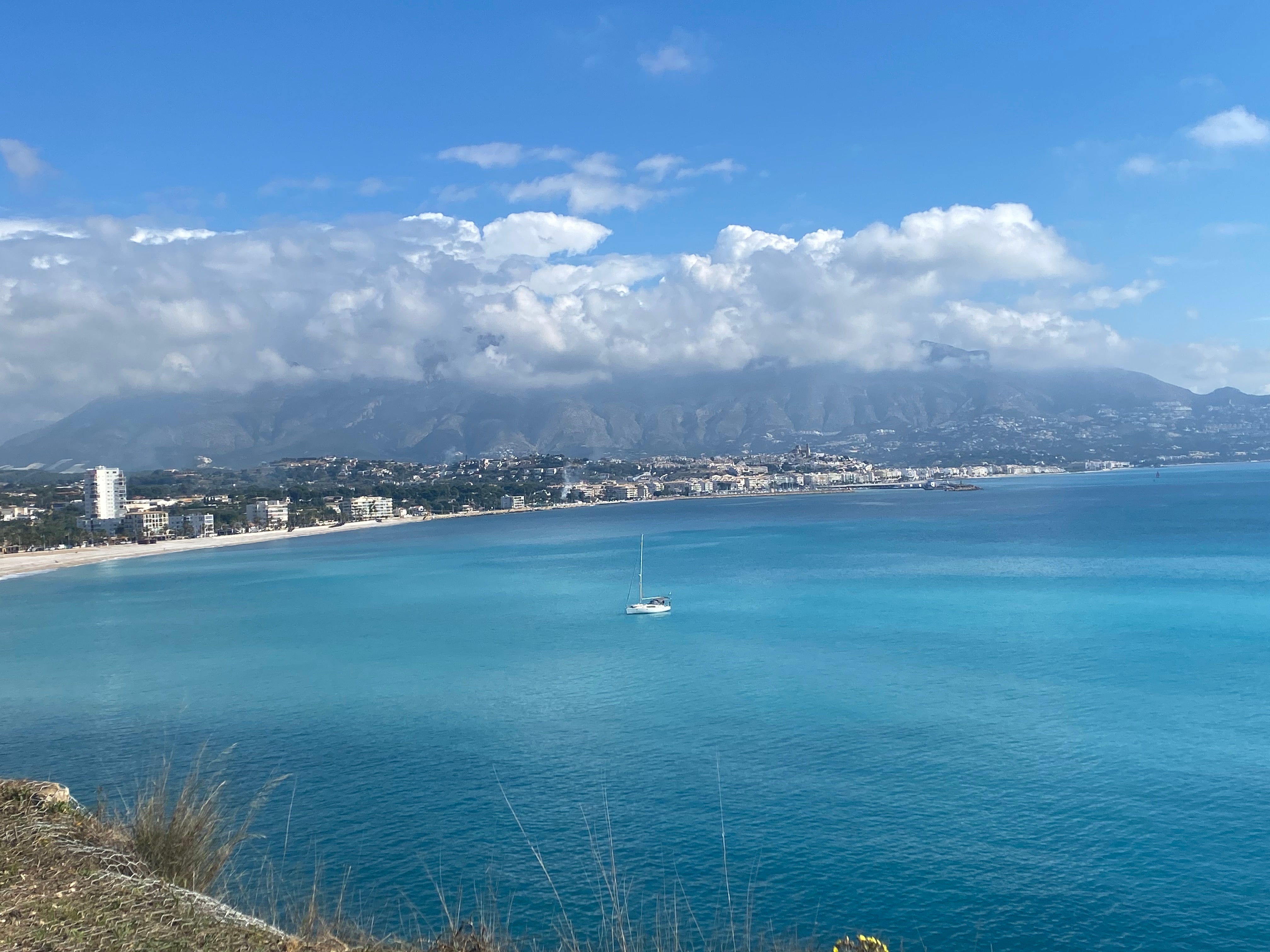 Cielos nuboso para este fin de semana en L'Alfàs del Pi, Benidorm y La Vila Cielos nuboso para este fin de semana en L'Alfàs del Pi, Benidorm y La Vila
