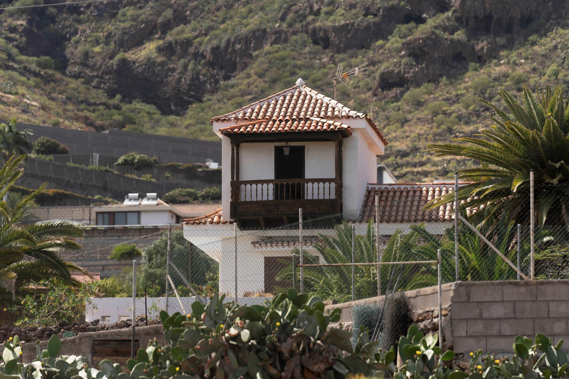Orden de búsqueda internacional para el padre y sus dos hijas desaparecidos en Tenerife Orden de búsqueda internacional para el padre y sus dos hijas desaparecidos en Tenerife
