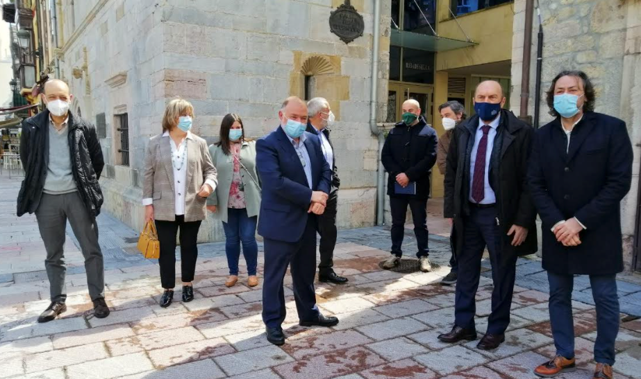El Gobierno de Asturias inicia la construcción de la depuradora de Vega, en Ribadesella, que supone una inversión de 500.000 euros El Gobierno de Asturias inicia la construcción de la depuradora de Vega, en Ribadesella, que supone una inversión de 500.000 euros