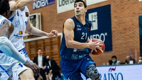 Sa&uacute;l Blanco, en el encuentro ante el Almansa.