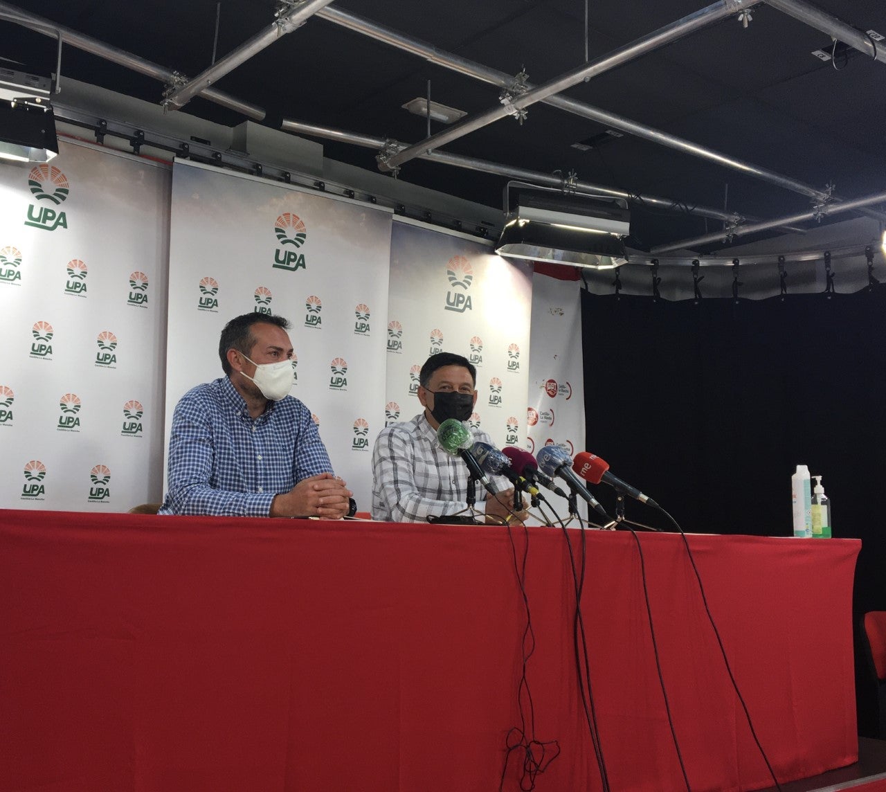Desde UPA piden medidas excepcionales y urgentes para el sector del vino Desde UPA piden medidas excepcionales y urgentes para el sector del vino