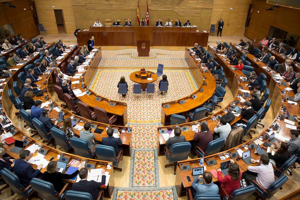 Elecciones Madrid: ¿Cuántos diputados se necesitan para tener la mayoría absoluta en la Comunidad de Madrid? Elecciones Madrid: ¿Cuántos diputados se necesitan para tener la mayoría absoluta en la Comunidad de Madrid?