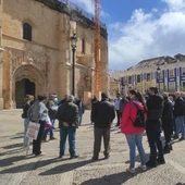 Hosteleros reunidos en la Plaza de España de Valdepeñas Hosteleros reunidos en la Plaza de España de Valdepeñas
