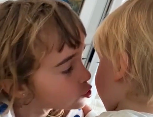 El cuerpo sin vida encontrado bajo el mar es de Olivia, una de las niñas desaparecidas en Tenerife El cuerpo sin vida encontrado bajo el mar es de Olivia, una de las niñas desaparecidas en Tenerife