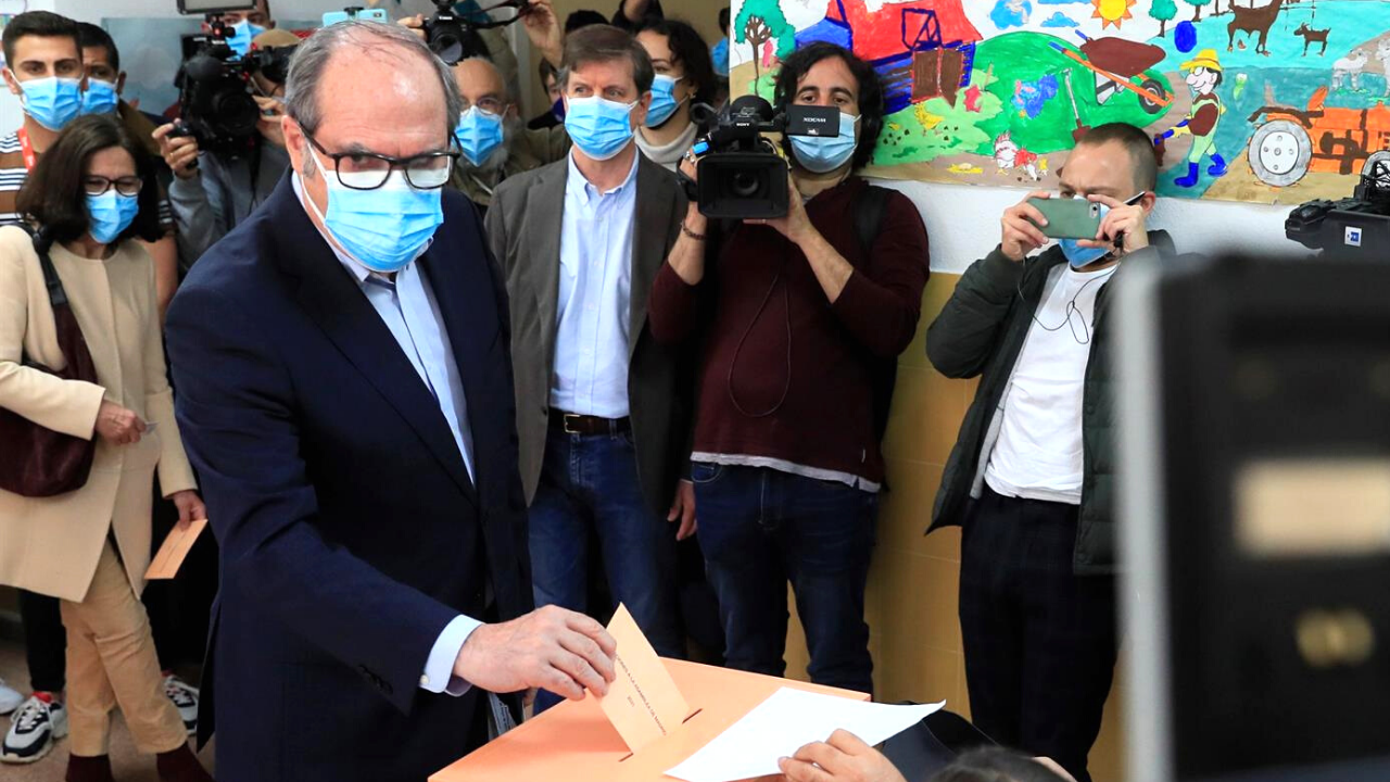 Ángel Gabilondo: "Deseo lo mejor para Madrid, lo mejor para la democracia, y eso será lo mejor para España" Ángel Gabilondo: "Deseo lo mejor para Madrid, lo mejor para la democracia, y eso será lo mejor para España"