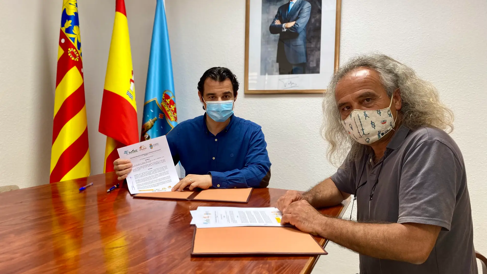 Firma de convenio entre el Ayuntamiento de Torrevieja y la Asociación de Naturalistas del Sureste (ANSE) 