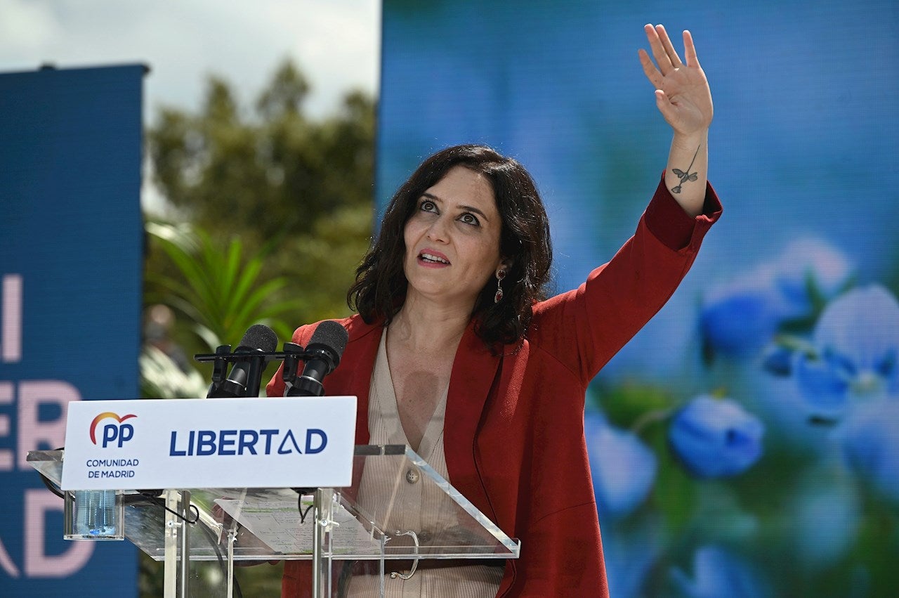 Persona física y un señor de Murcia: Los gustos musicales de los políticos españoles Persona física y un señor de Murcia: Los gustos musicales de los políticos españoles