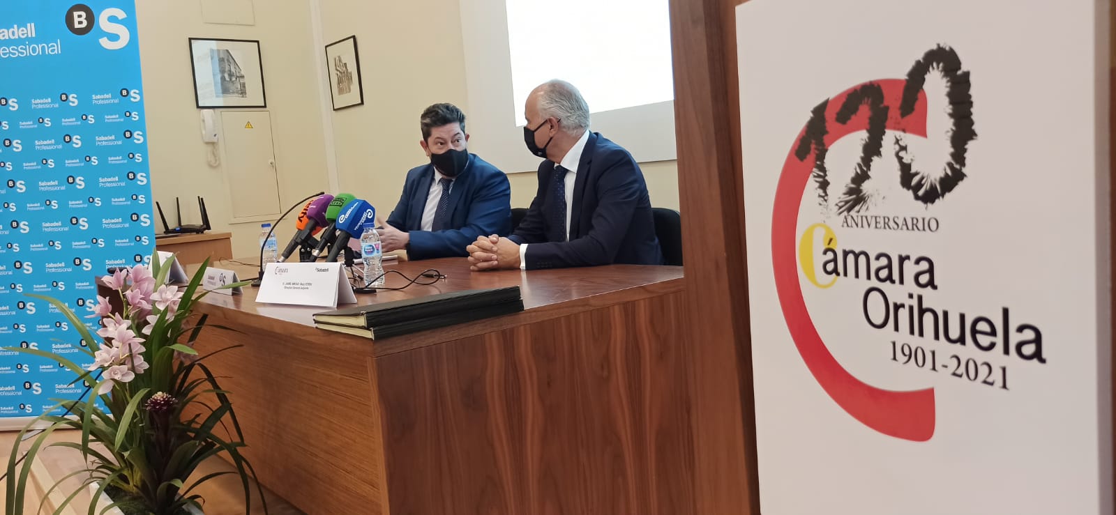 El acuerdo tiene entre sus finalidades apoyar el desarrollo económico de las empresas, autónomos y comercios de la zona El acuerdo tiene entre sus finalidades apoyar el desarrollo económico de las empresas, autónomos y comercios de la zona