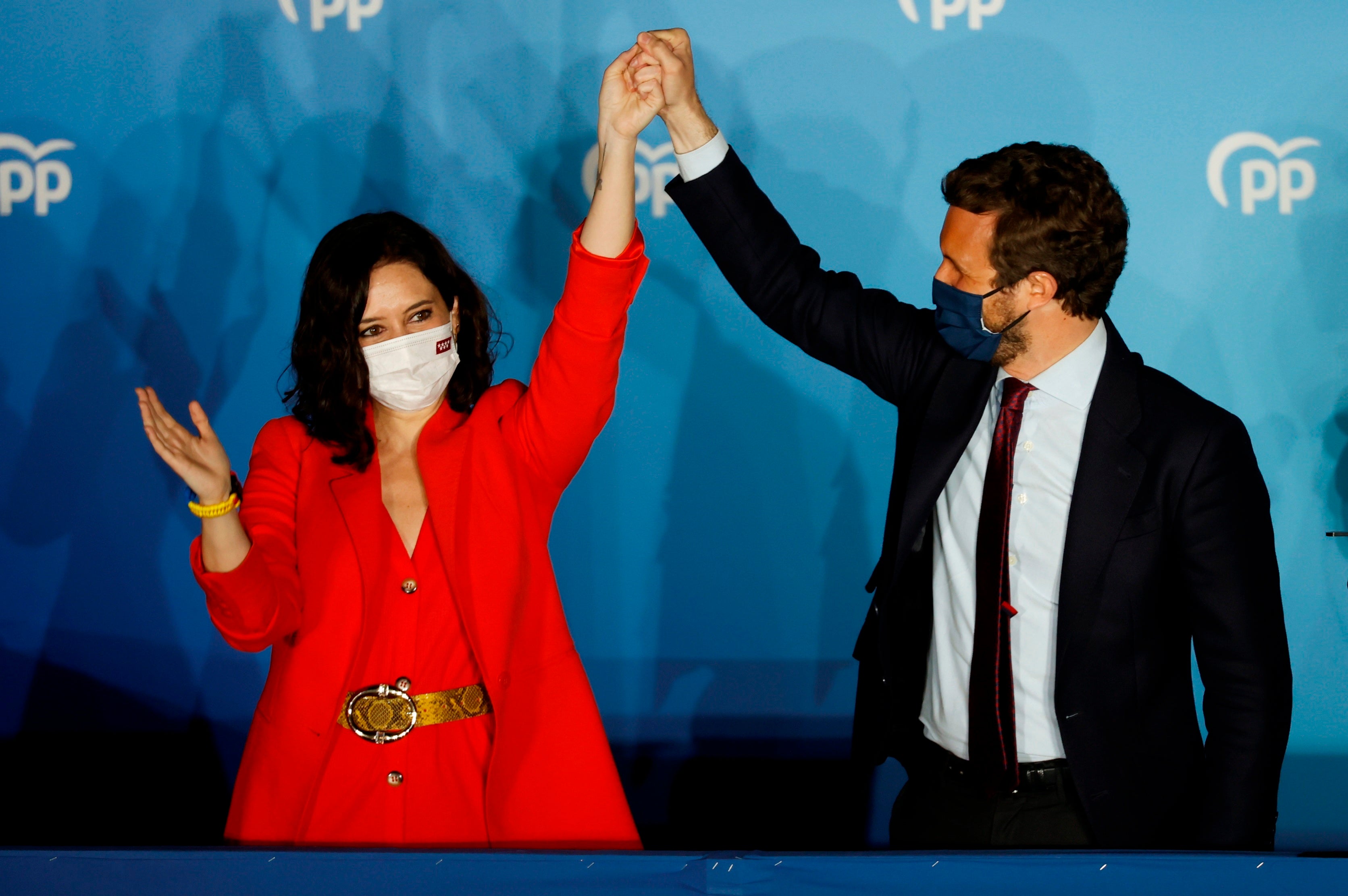 Resultado elecciones: Ayuso arrasa a la izquierda, Más Madrid supera al PSOE y Pablo Iglesias abandona la política Resultado elecciones: Ayuso arrasa a la izquierda, Más Madrid supera al PSOE y Pablo Iglesias abandona la política