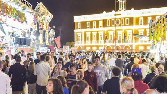 La ciudad de Badajoz celebrará este 2021 la Feria de San Juan La ciudad de Badajoz celebrará este 2021 la Feria de San Juan