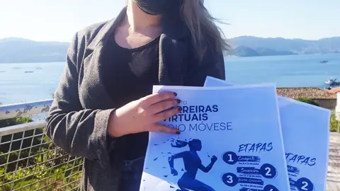 Marga Caldas, concelleira de deportes de Poio; durante la presentación das carreiras virtuais. Más de Uno Pontevedra