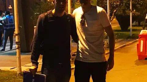 Juanjo Expósito y Fernando Soriano El exfutbolista cántabro Juanjo Expósito y el director deportivo del Ibiza, Fernando Soriano, en Ghana.