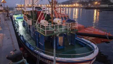 Reina del Carmen Carretera y Manta