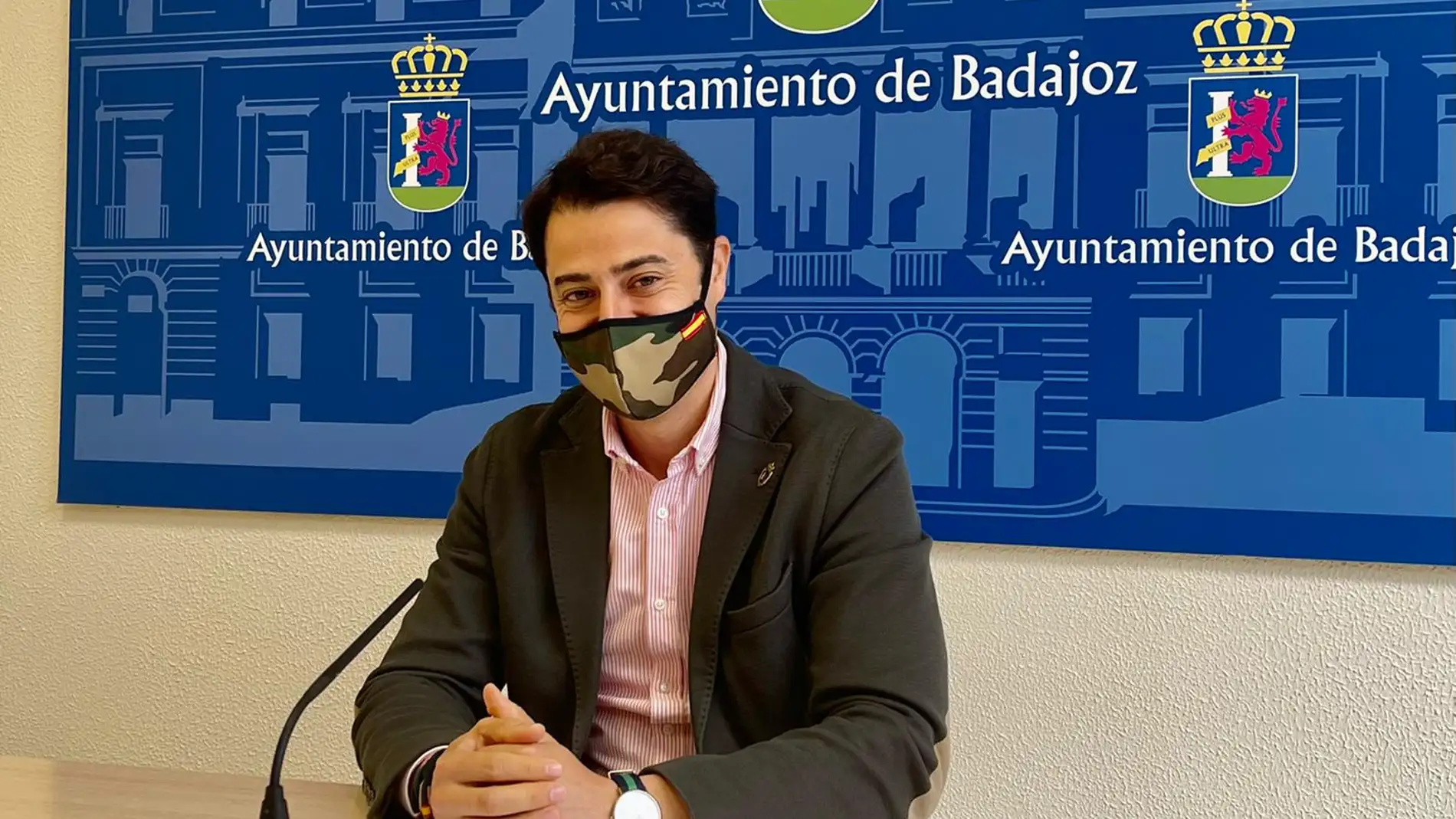 Alejandro Vélez no participará en el Pleno de relevo de Alcaldía hasta que conocer los planes de Ignacio Gragera