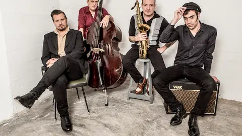 Mambo Jambo és una banda de rock & roll catalana Mambo Jambo és una banda de rock & roll catalana