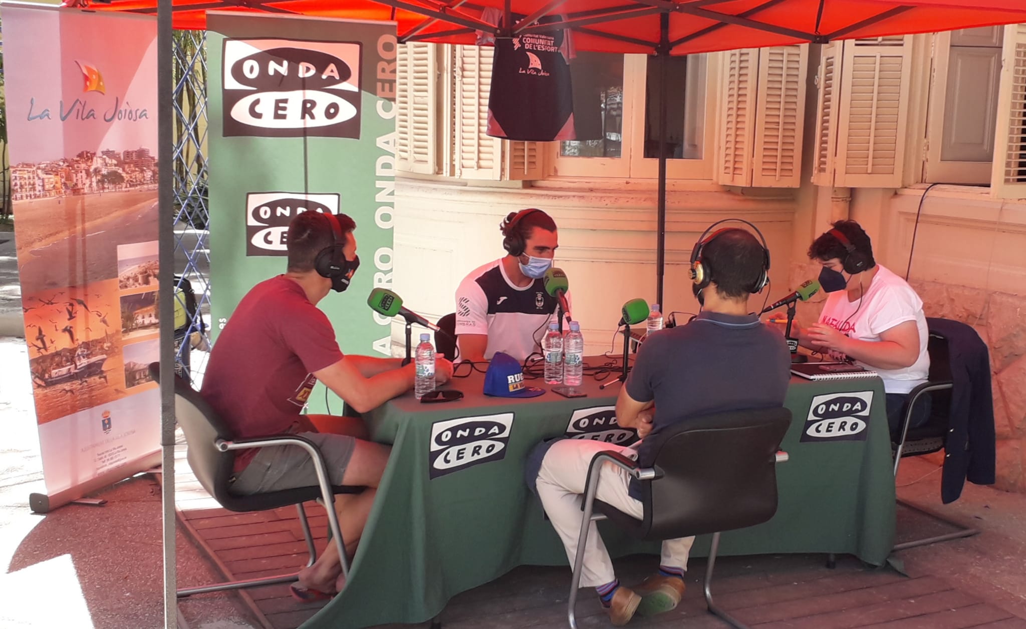 Mati, Javier e Iggy piden a los vileros que animen al equipo en su lucha por el ascenso Mati, Javier e Iggy piden a los vileros que animen al equipo en su lucha por el ascenso