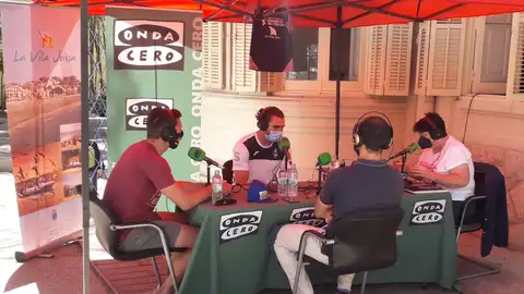 jugadores y entrenador rugby la vila jugadores y entrenador rugby la vila