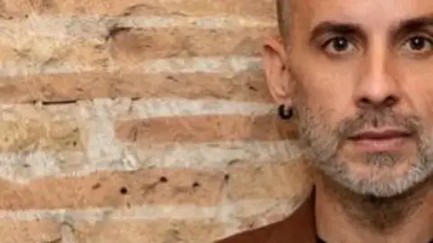 Higinio Mateu, diseñador. Higinio Mateu, diseñador.