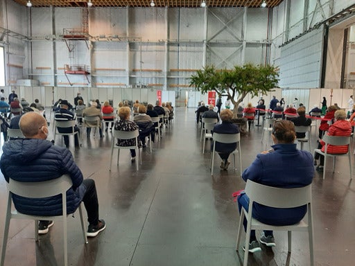 La vacunación llega a los más de 278.000 alicantinos de entre 50 y 60 años La vacunación llega a los más de 278.000 alicantinos de entre 50 y 60 años