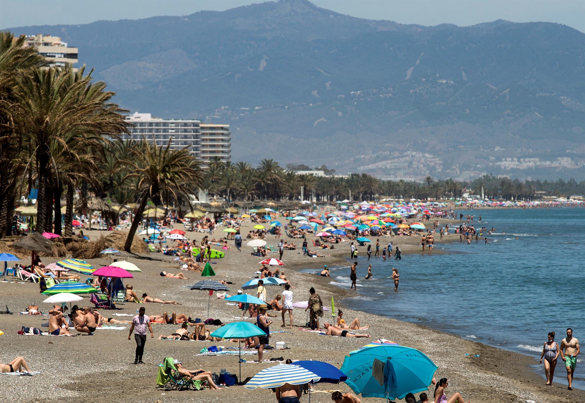 Compromís y UP presionan por la tasa turística y el PSPV replica: "No es el momento" Compromís y UP presionan por la tasa turística y el PSPV replica: "No es el momento"