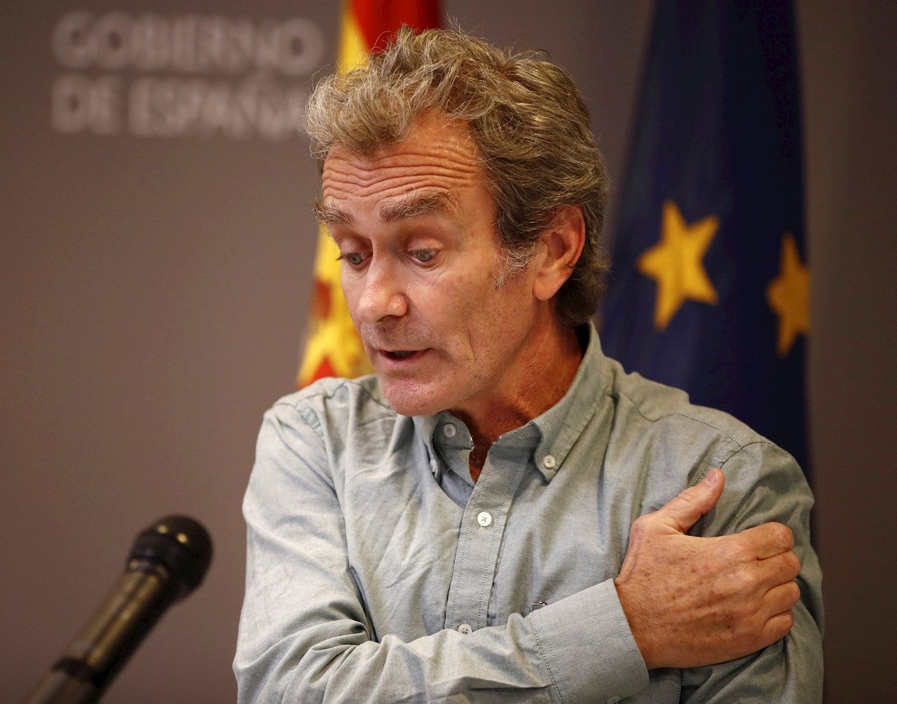 Simón ve "muy posible" que se relaje el uso de mascarilla en exteriores en "no muchos días" Simón ve "muy posible" que se relaje el uso de mascarilla en exteriores en "no muchos días"