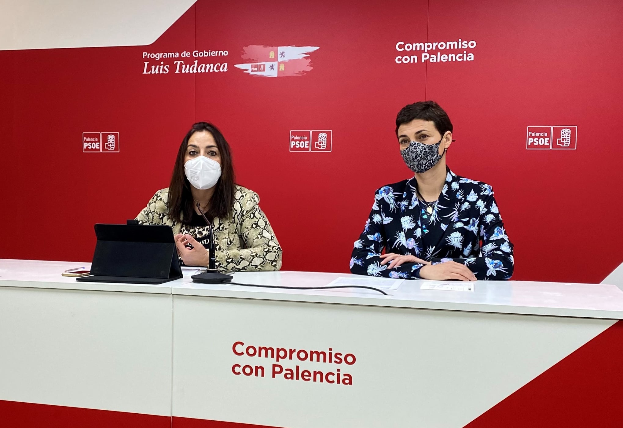 PSOE pide al Ayuntamiento que ponga en marcha una "tarjeta ciudadana" PSOE pide al Ayuntamiento que ponga en marcha una "tarjeta ciudadana"