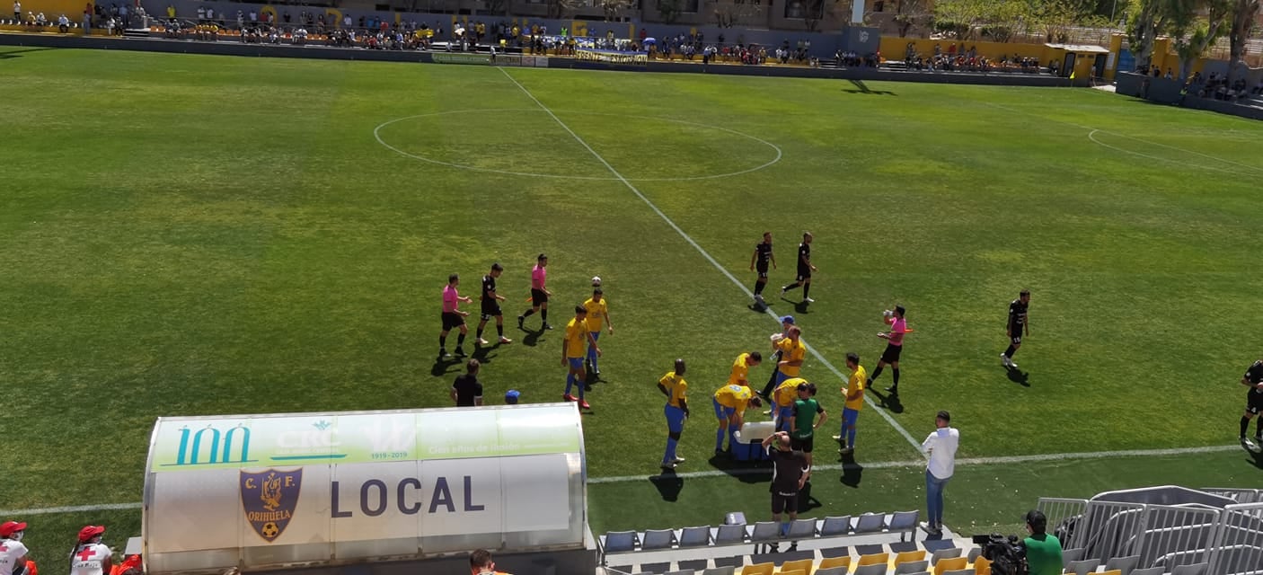 El Orihuela CF desciende matemáticamente a Tercera División, no se pudo obrar el milagro El Orihuela CF desciende matemáticamente a Tercera División, no se pudo obrar el milagro