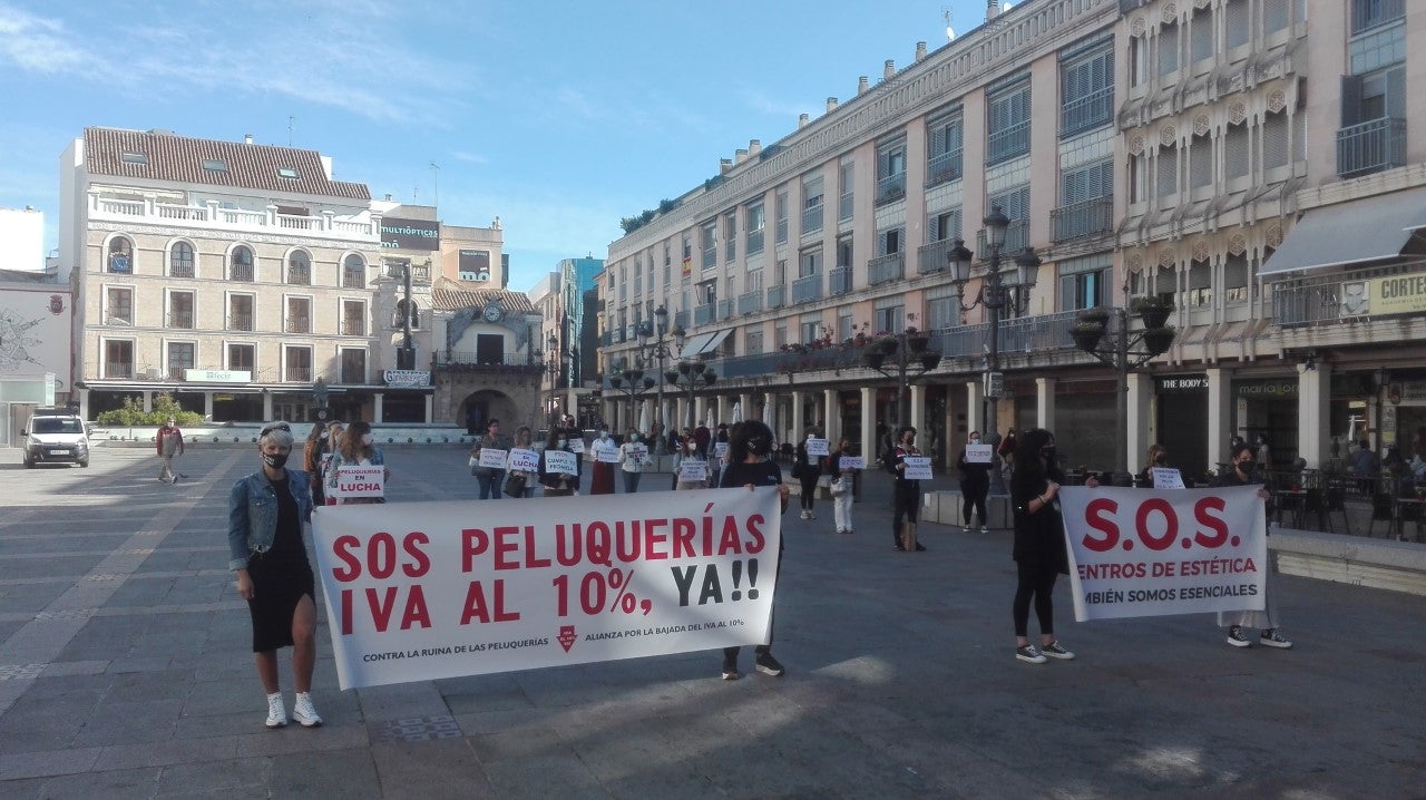 Las peluquerías de Ciudad Real vuelven a reivindicar el IVA reducido al 10% Las peluquerías de Ciudad Real vuelven a reivindicar el IVA reducido al 10%