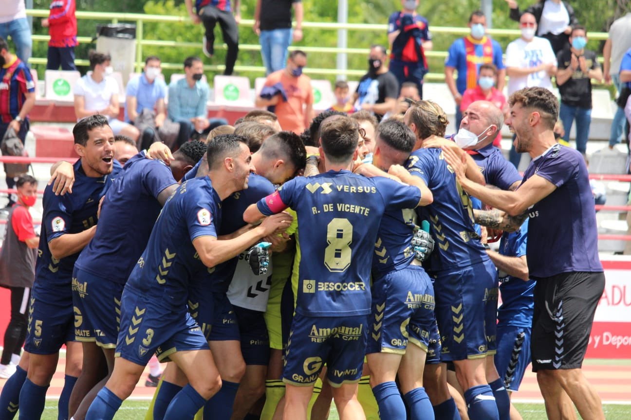 UD Ibiza, última piedra en el camino del UCAM Murcia a Segunda División UD Ibiza, última piedra en el camino del UCAM Murcia a Segunda División