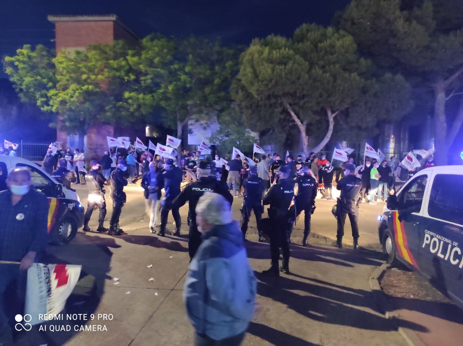 Valoriza y trabajadores alcanzan un acuerdo de madrugada para frenar la huelga de recogida de basuras Valoriza y trabajadores alcanzan un acuerdo de madrugada para frenar la huelga de recogida de basuras