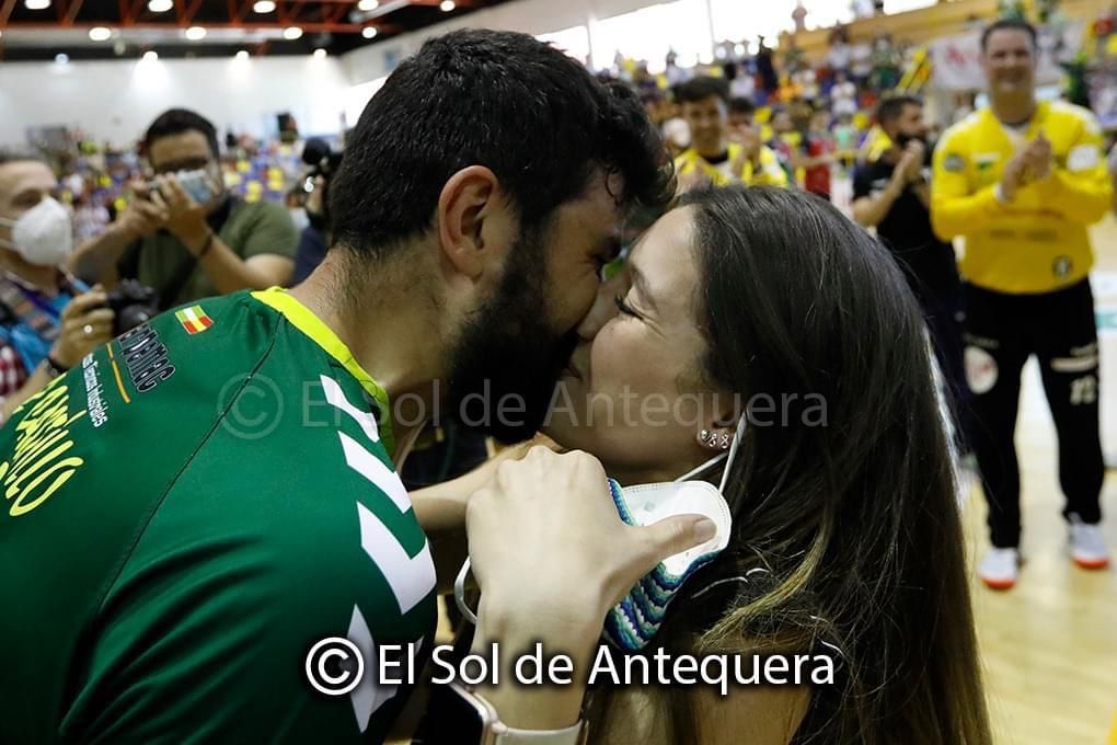 La curiosa petición de mano de un deportista cordobés La curiosa petición de mano de un deportista cordobés