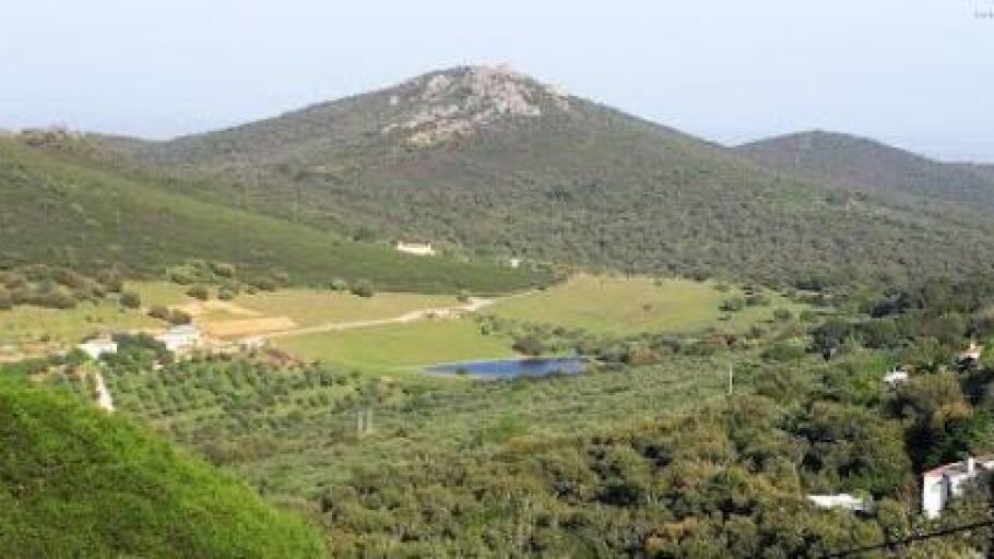 El alcalde de C&aacute;ceres pide a la Junta que declare "sin dilaci&oacute;n" Paisaje Protegido a la Sierra de la Mosca