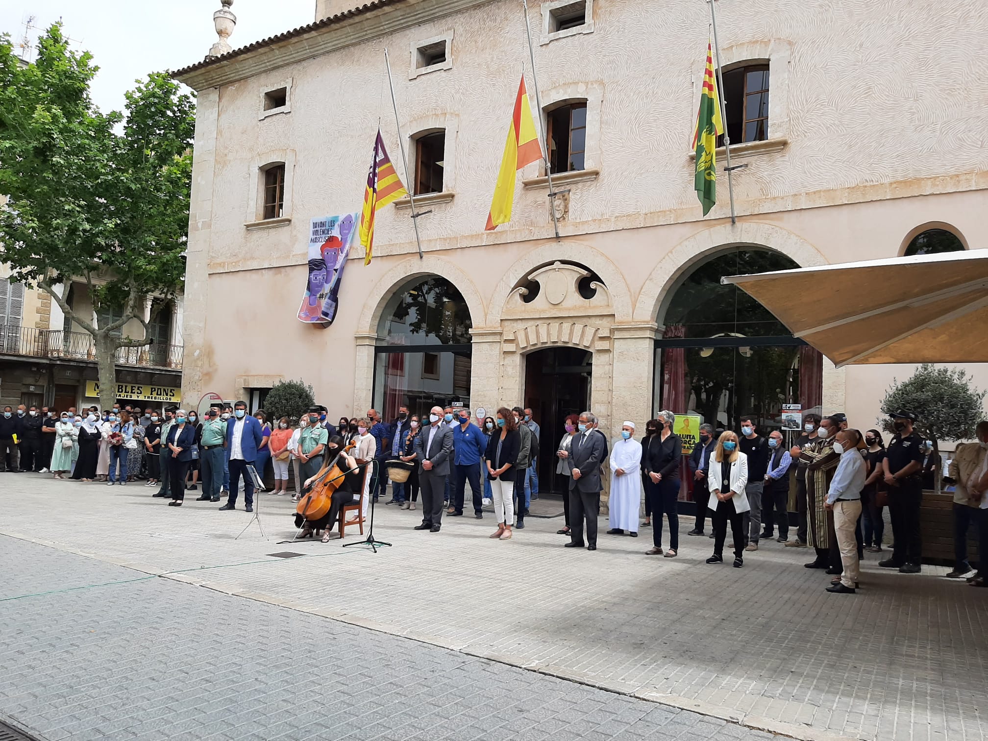 Delegación del Gobierno niega fallos en el seguimiento de la víctima de sa Pobla, que había denunciado dos veces a su pareja Delegación del Gobierno niega fallos en el seguimiento de la víctima de sa Pobla, que había denunciado dos veces a su pareja