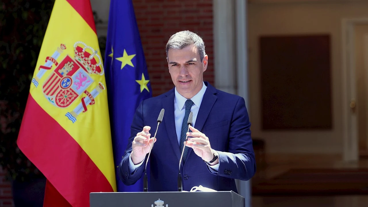 El presidente del Gobierno, Pedro S&aacute;nchez durante su comparecencia