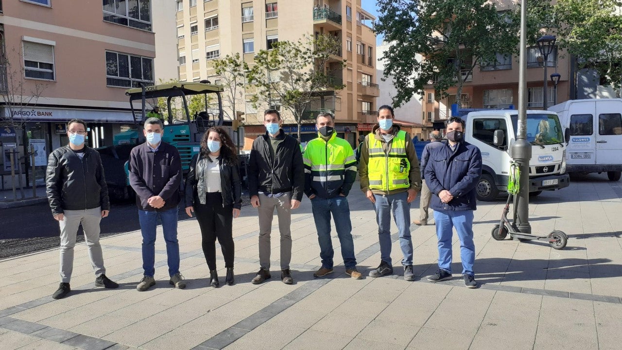 "La renovación integral de la plaza de Pere Garau nos ha dejado un mercado con pasillos más amplios para cumplir todas las medidas antiCOVID" "La renovación integral de la plaza de Pere Garau nos ha dejado un mercado con pasillos más amplios para cumplir todas las medidas antiCOVID"